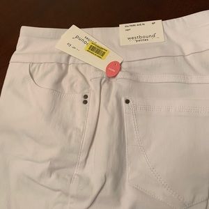 Westbound 6 petite white denim cropped jeans